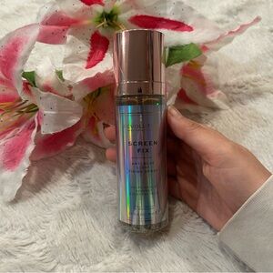 Revolution Screen Fix Setting Spray Anti Blue Light